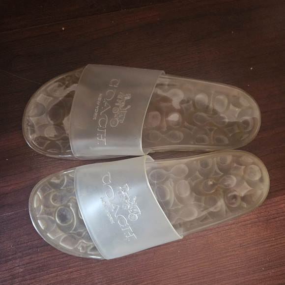 Coach Ulyssa Transparent Signature Slide size 9 - Picture 2 of 5